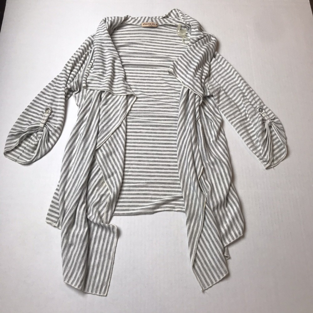 Cha Cha Vente White Gray Stripe Draped Open Front Shrug Size Small A313